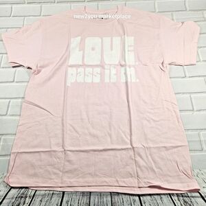 fifth sun LOVE PASS IT ON size large t shirt womans pink & white vintage look